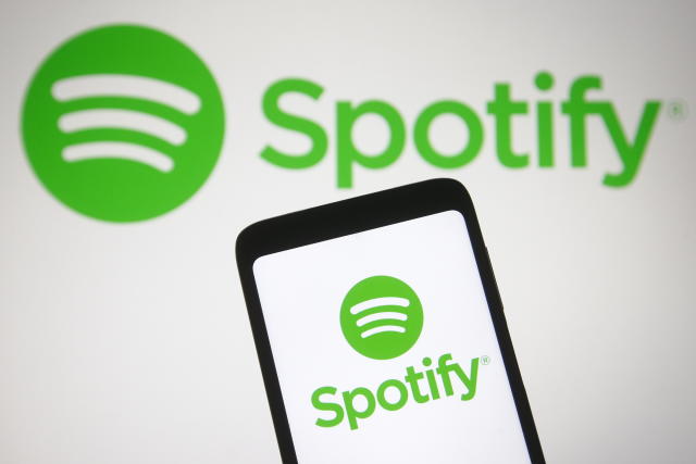 Installing Spotify Mod APK: